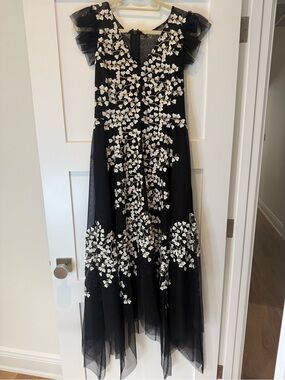 bcbg black white dress BCBGMaxAzria | Dresses | Bcbgmaxazria And evening versatility Condition reporting_status:markdown Women's Backless Maxi Wedding Size:7.5 UK / 8.5 US
